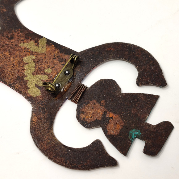 Bill Marcia Finks Signed Metal Brooch Pin Eclectic Tribal Statement Wearable Art - Picture 9 of 15